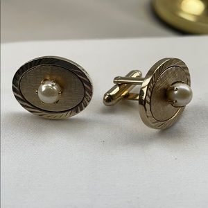 Cuff links